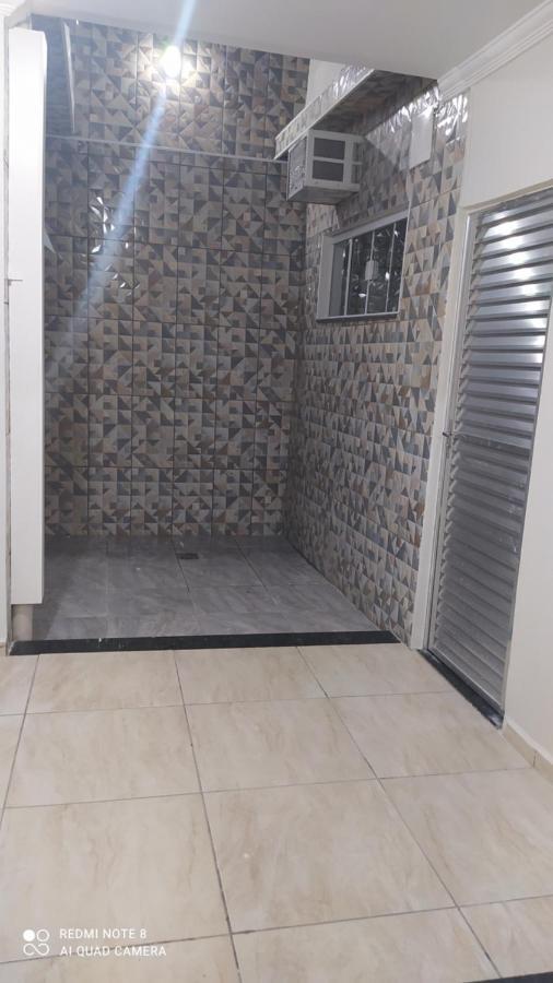 Pousada Quarto Completo Ar,Wi Fi E Garagem Gratuita Aparecida  Buitenkant foto
